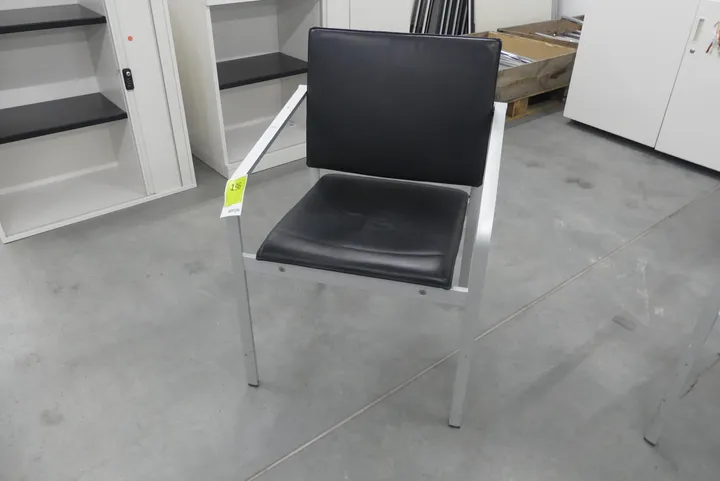 Thonet Besucherstuhl
